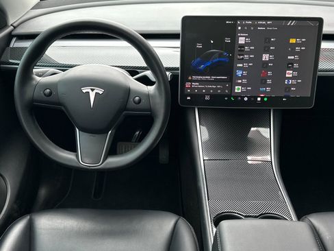 Used 2021 Tesla Model Y Long Range AWD/4WD image 13