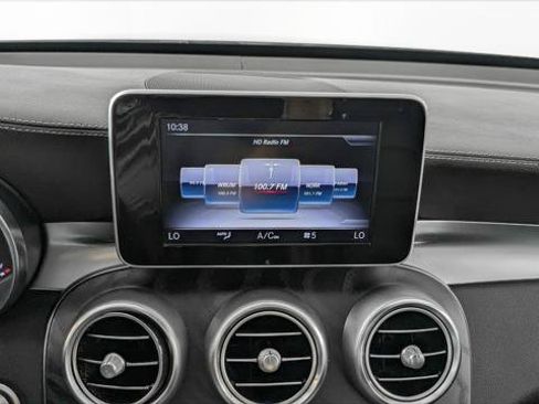 Used 2018 Mercedes-Benz GLC 300 4MATIC Coupe image 29