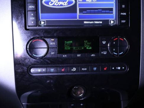 Used 2013 Ford Expedition Limited AWD/4WD image 24