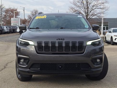 Used 2021 Jeep Cherokee Latitude Plus image 4