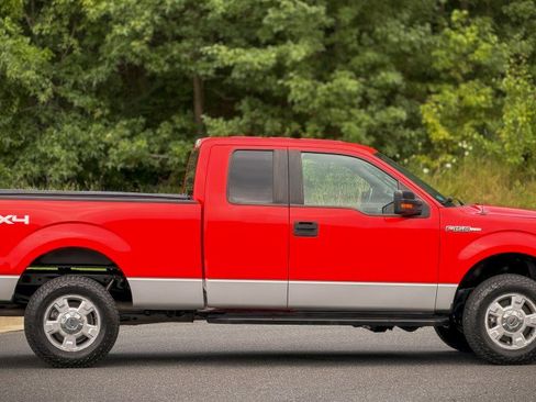 Used 2012 Ford F150 XLT w/ XLT Convenience Pkg AWD/4WD image 3
