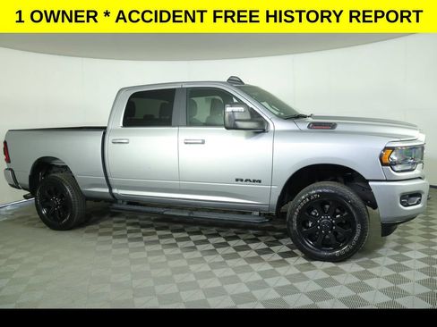 Used 2024 RAM 2500 Big Horn w/ Night Edition AWD/4WD image 2