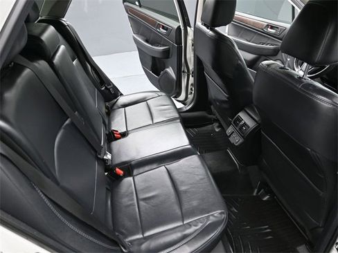 Used 2019 Subaru Outback 2.5i Limited image 27