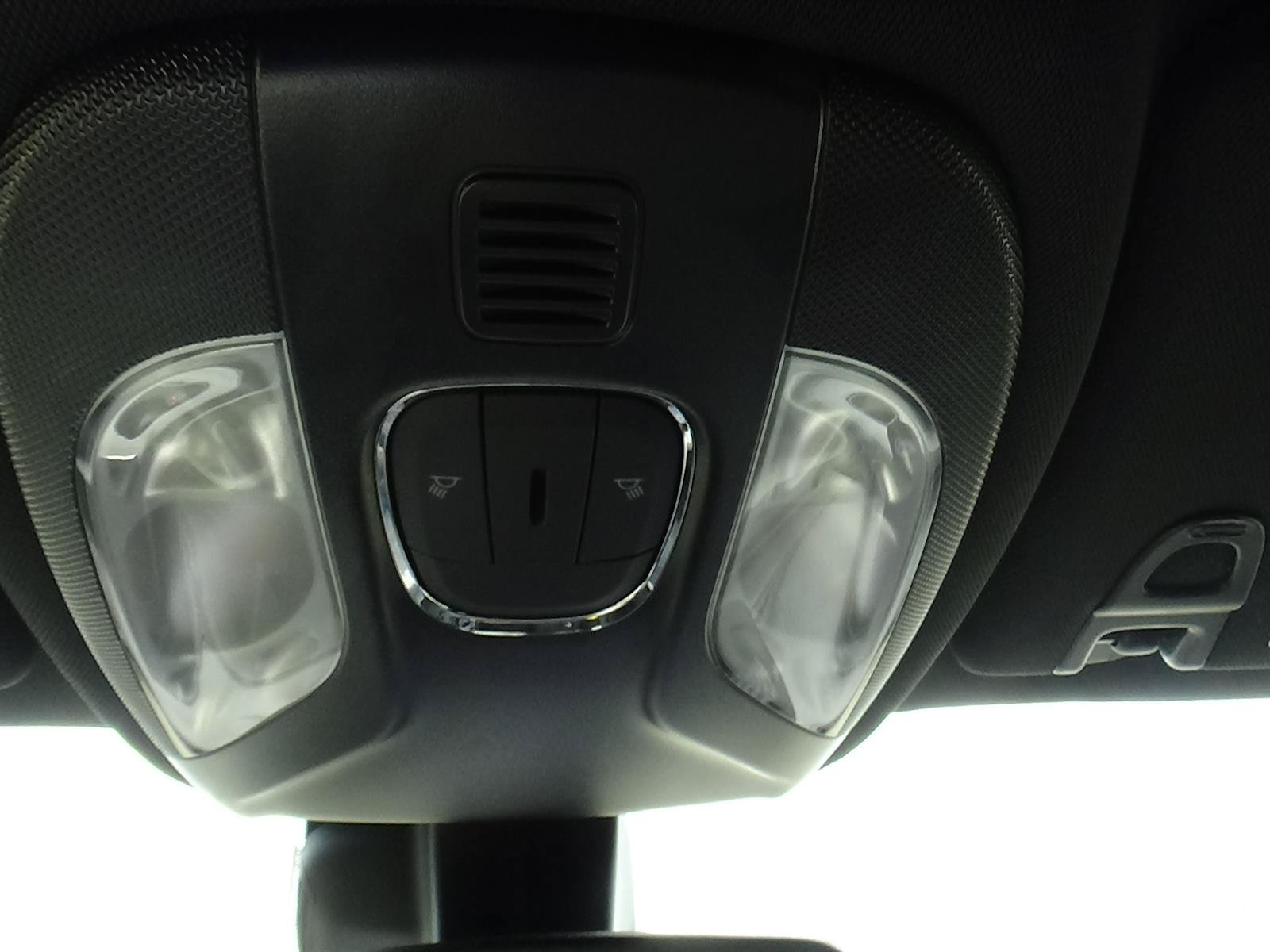 Certified 2025 Jeep Compass Latitude AWD/4WD image 27