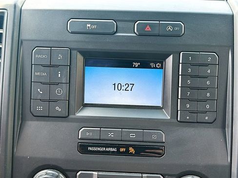 Used 2018 Ford F150 XL w/ Equipment Group 101A Mid AWD/4WD image 15