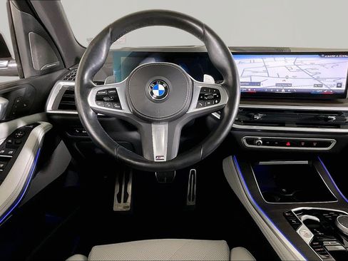 Certified 2024 BMW X5 xDrive40i w/ M Sport Package AWD/4WD image 8