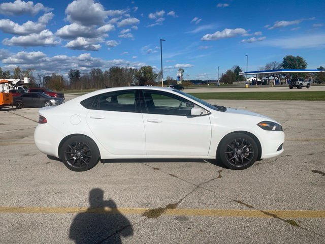Used 2016 Dodge Dart SE w/ Convenience Group FWD image 2