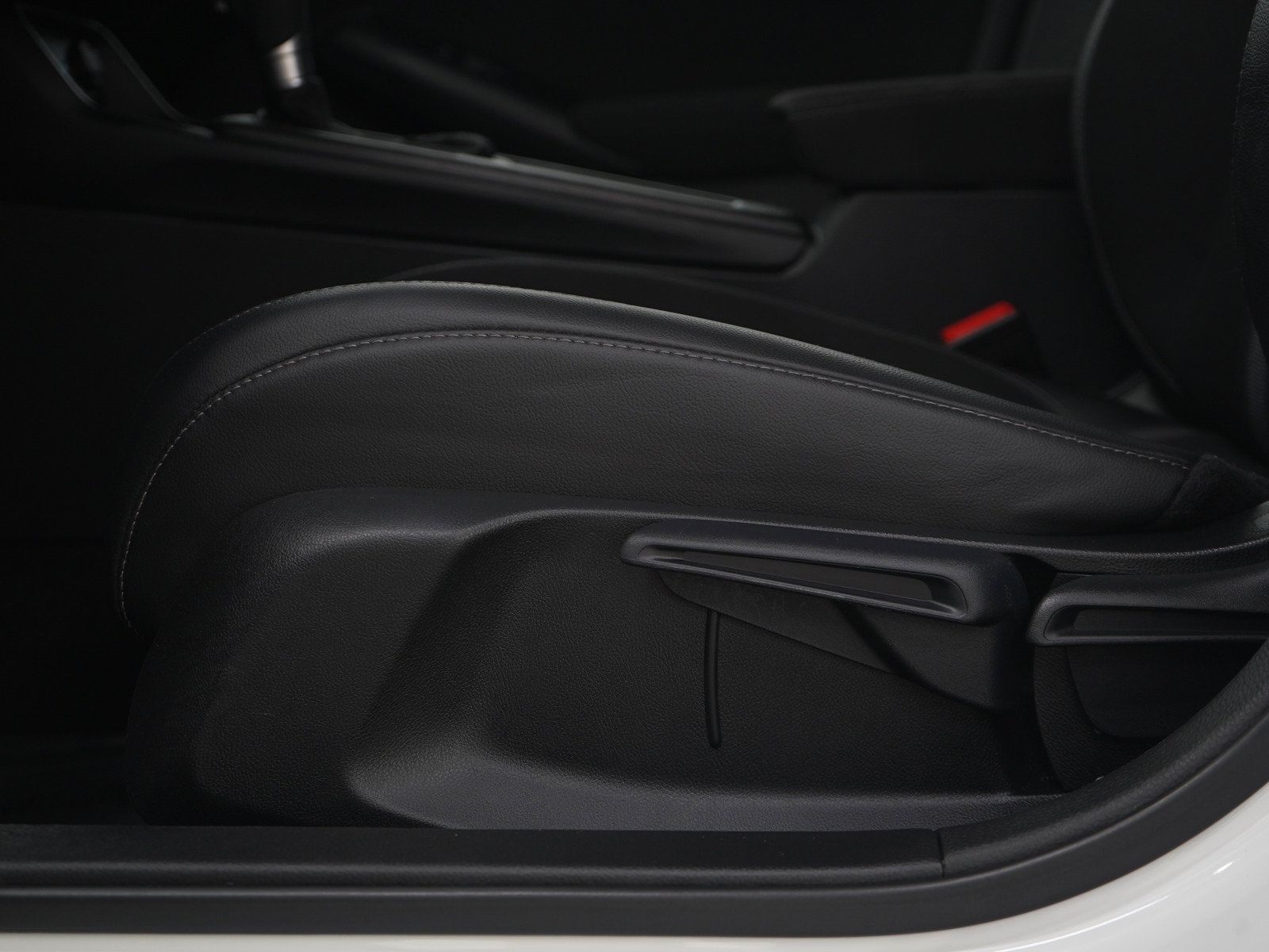 Used 2025 Honda Civic Sport image 21