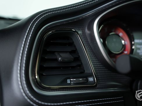 Used 2022 Dodge Challenger SRT Hellcat w/ Plus Package image 30