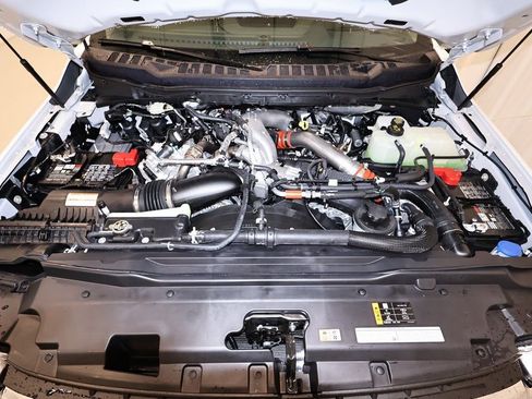 New 2026 Ford F450 Platinum w/ Platinum Plus Package image 41