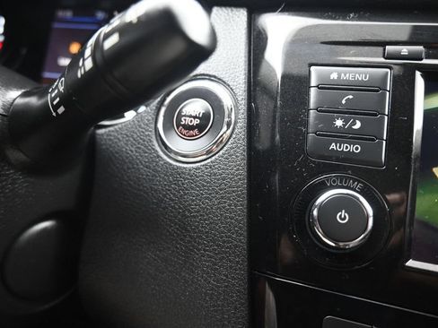 Used 2019 Nissan Rogue Sport SV AWD/4WD image 20