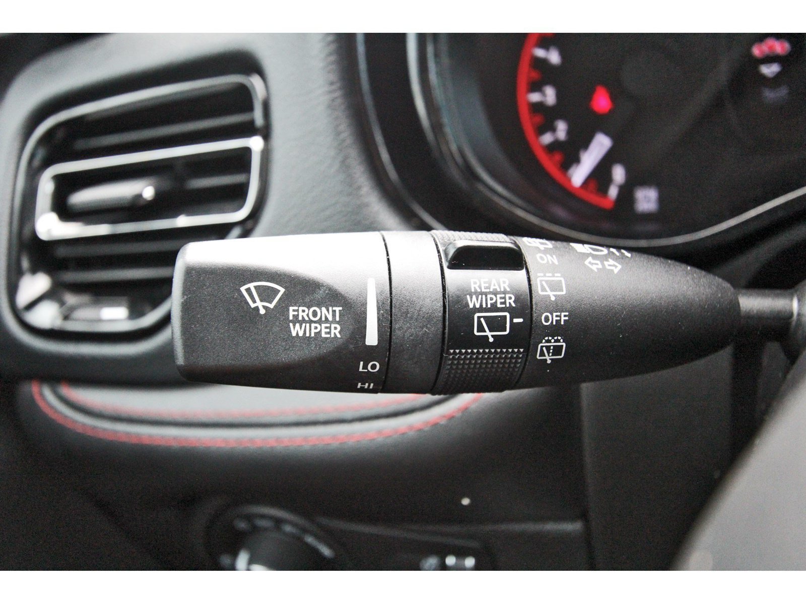 Used 2023 Dodge Durango GT RWD image 22