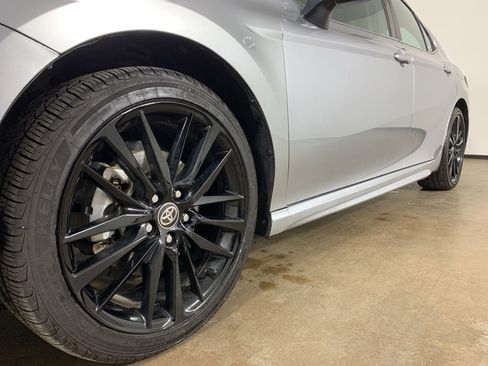 Used 2024 Toyota Camry XSE image 2