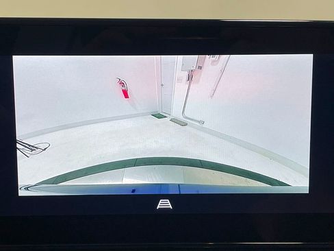 Used 2024 Chevrolet Trax LT image 4