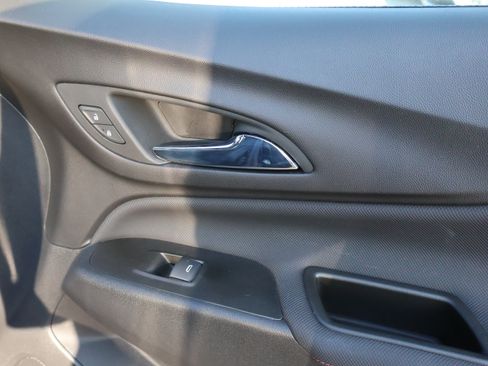 Used 2023 Chevrolet Equinox RS w/ LPO, Floor Liner Package AWD/4WD image 8