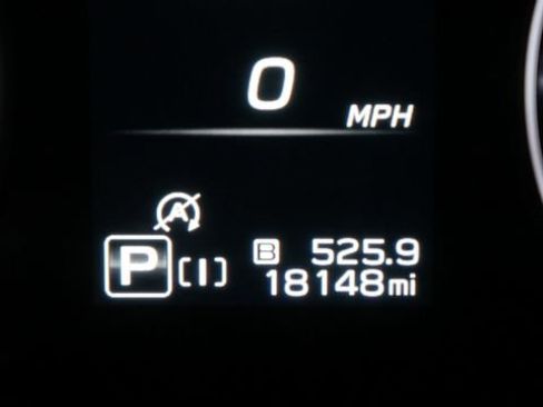 Used 2024 Subaru Crosstrek 2.0i Premium image 15