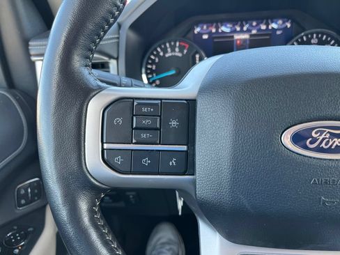 Used 2024 Ford Expedition Max XLT RWD image 15