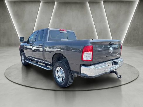 Used 2024 RAM 2500 Tradesman w/ Chrome Appearance Group AWD/4WD image 5