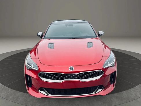 Used 2018 Kia Stinger GT2 AWD/4WD image 8