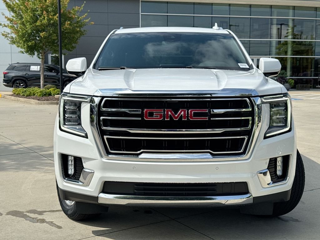 Used 2023 GMC Yukon SLT RWD image 4