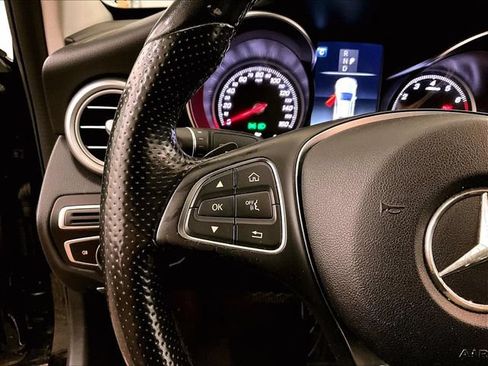 Used 2018 Mercedes-Benz C 300 4MATIC Sedan image 17