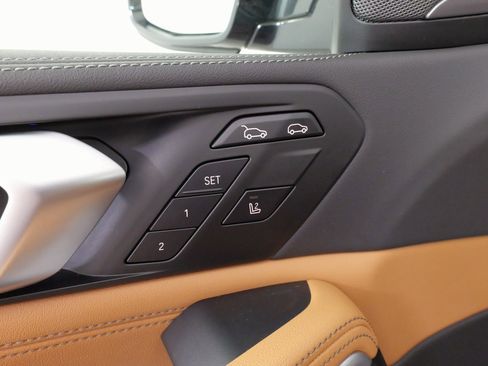 Used 2025 BMW X6 xDrive40i image 41