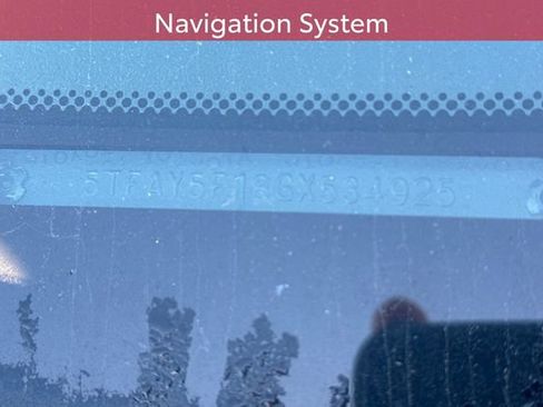 Used 2016 Toyota Tundra Platinum image 3