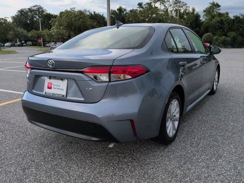 Certified 2023 Toyota Corolla LE w/ LE Convenience Package FWD image 4