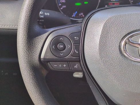 Certified 2022 Toyota RAV4 XLE image 23