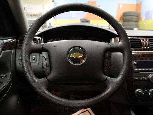 Used 2016 Chevrolet Impala Limited LS FWD image 19