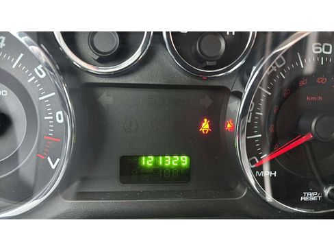 Used 2009 Ford Edge SE image 15