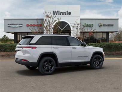 New 2025 Jeep Grand Cherokee Limited w/ Luxury Tech Group II