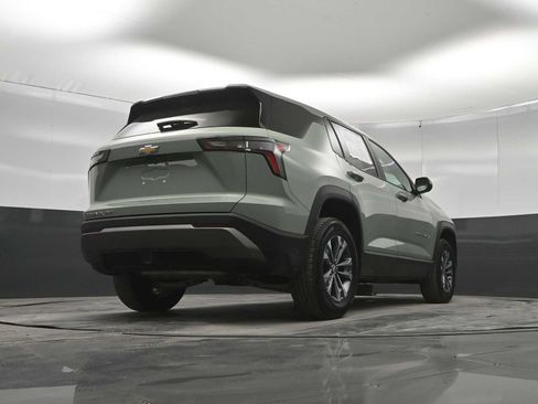 Used 2025 Chevrolet Equinox LT w/ Safety and Technology Package AWD/4WD image 37