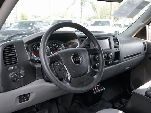 Used 2012 Chevrolet Silverado 3500 W/T image 19