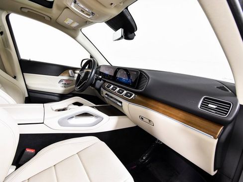 Certified 2024 Mercedes-Benz GLE 450 GLE 450 image 33