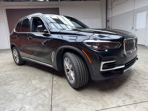 Used 2022 BMW X5 xDrive40i w/ Climate Comfort Package AWD/4WD image 8