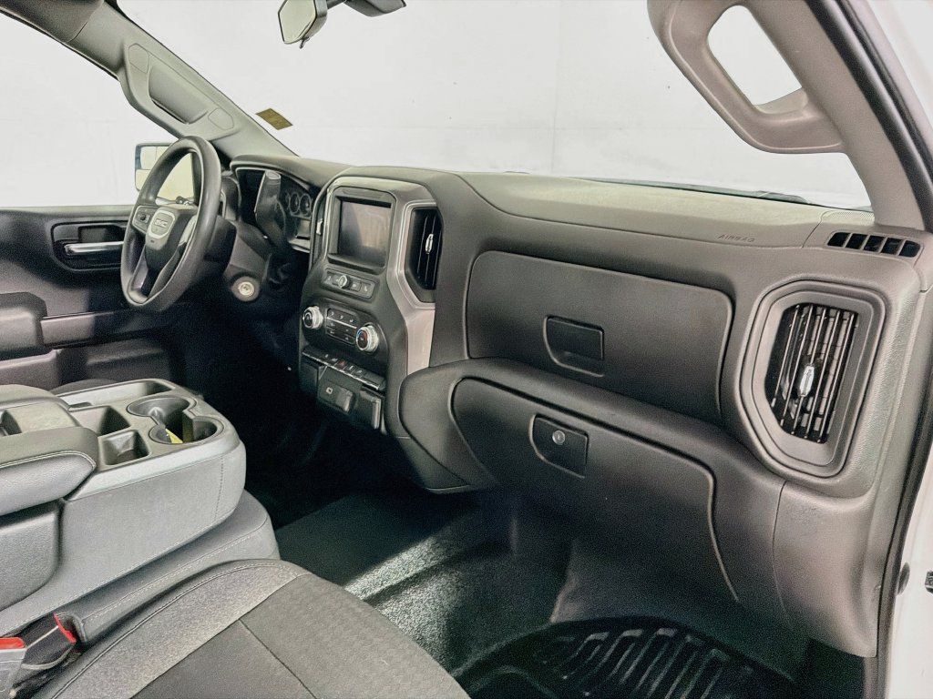 Used 2020 GMC Sierra 1500 4x4 Crew Cab w/ Sierra Value Package image 25