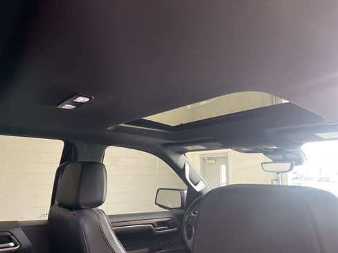 Used 2024 Chevrolet Silverado 1500 High Country w/ Midnight Edition image 36