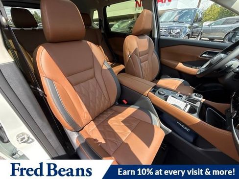 New 2026 Nissan Rogue Platinum w/ Platinum Premium Package AWD/4WD image 14