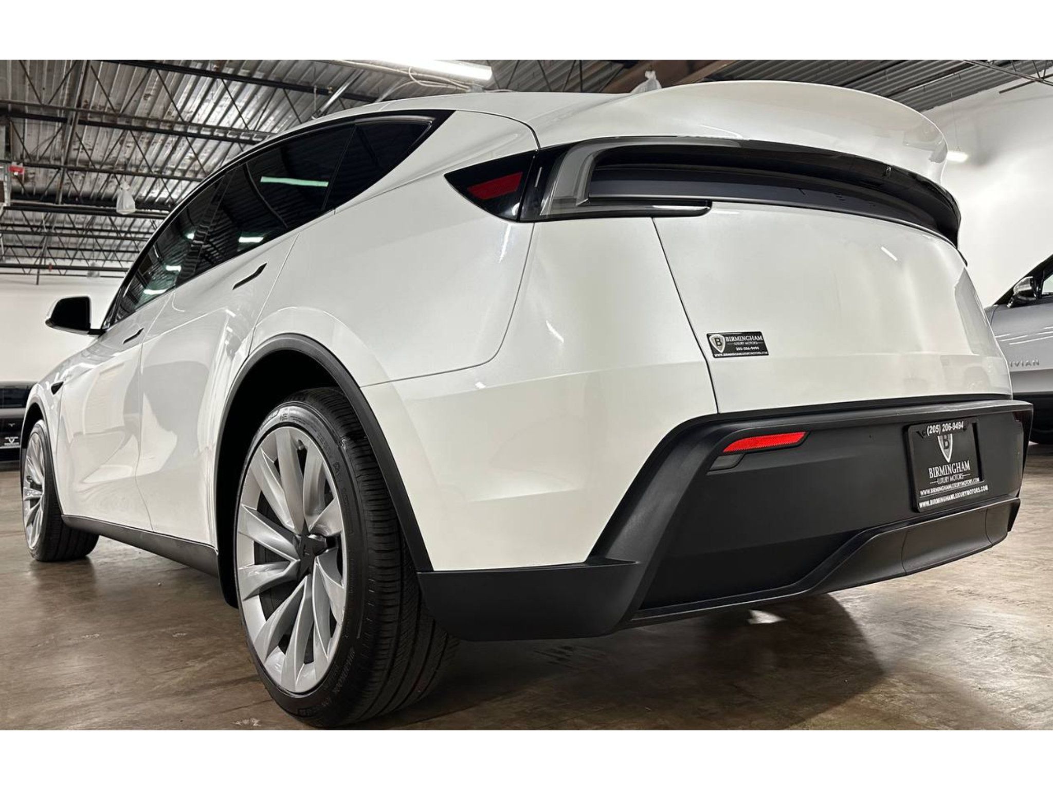 Used 2026 Tesla Model Y AWD image 16