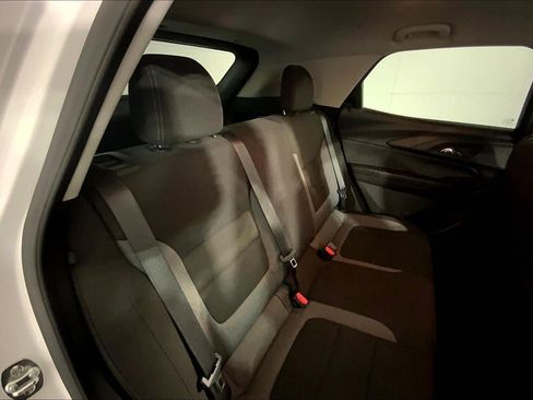 Used 2025 Chevrolet TrailBlazer LT image 23