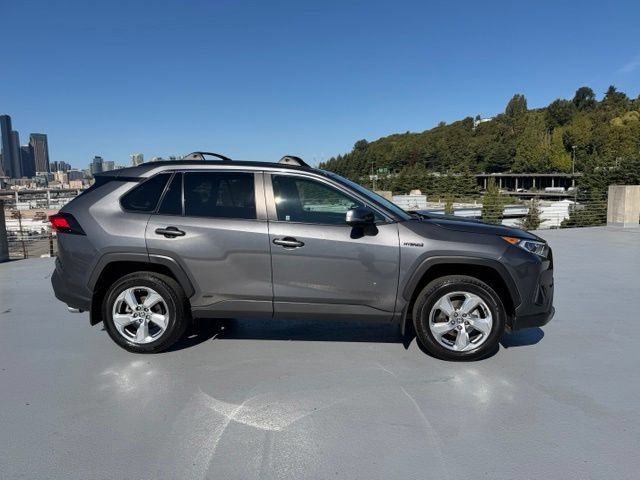 Certified 2021 Toyota RAV4 XLE Premium AWD/4WD image 3
