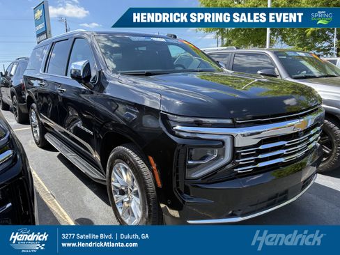 Used 2026 Chevrolet Suburban Premier image 1