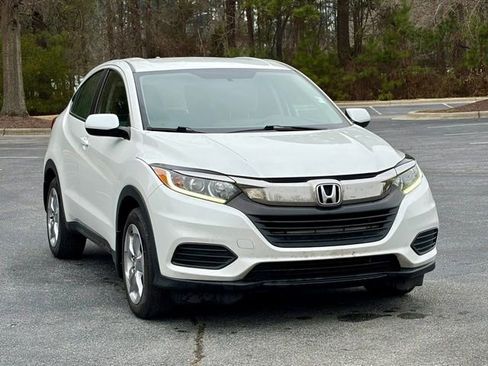 Used 2022 Honda HR-V LX image 11
