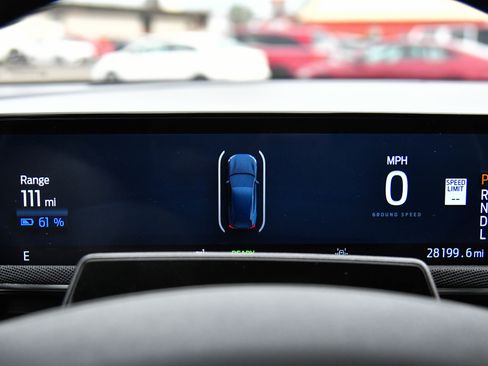 Used 2023 Ford Mustang Mach-E Select image 33