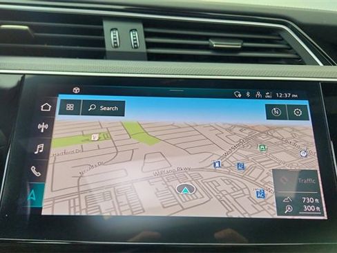 Used 2023 Audi e-tron S Prestige w/ Prestige Package image 44