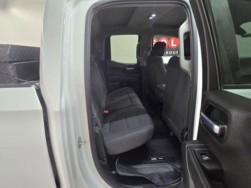 Used 2020 GMC Sierra 1500 4x4 Double Cab w/ Sierra Value Package image 17