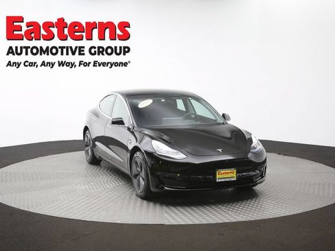 Used 2019 Tesla Model 3 Standard Range RWD image 43