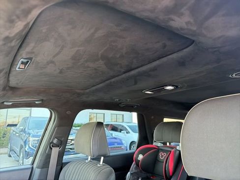 Used 2024 Hyundai Palisade Calligraphy image 8