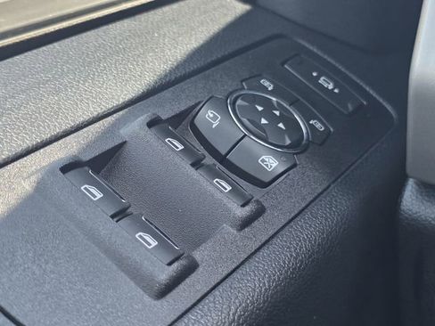 Used 2020 Ford F250 Lariat AWD/4WD image 19